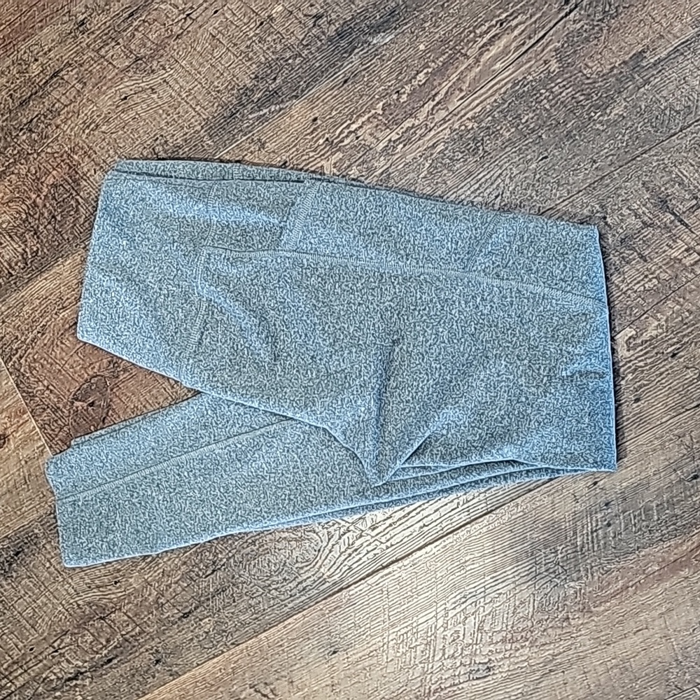 So Size M Gray Workout Leggings